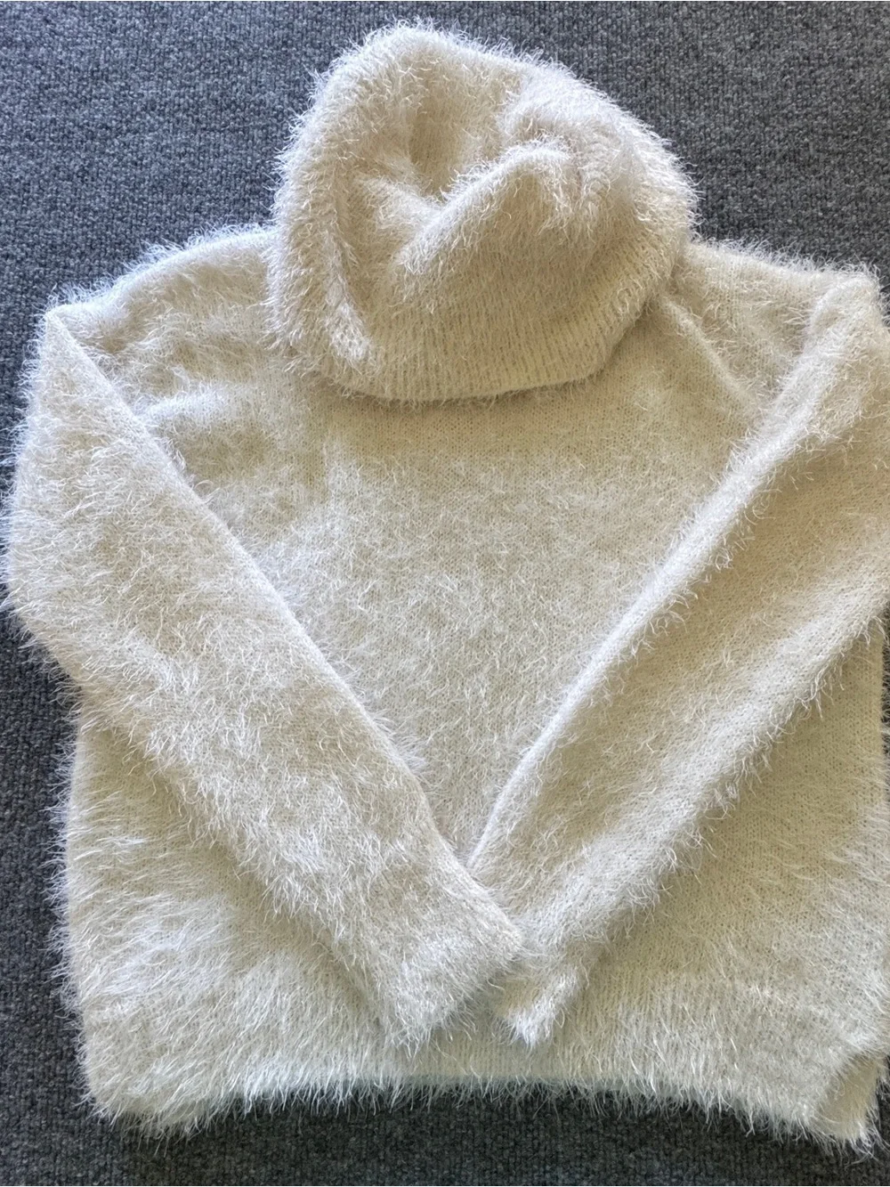 Pink Rose Eyelash Turtleneck Sweater M Fuzzy Cozy Soft Cream Plush